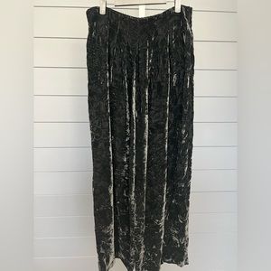 VINTAGE Zhonda Nellis velvet flowy pants